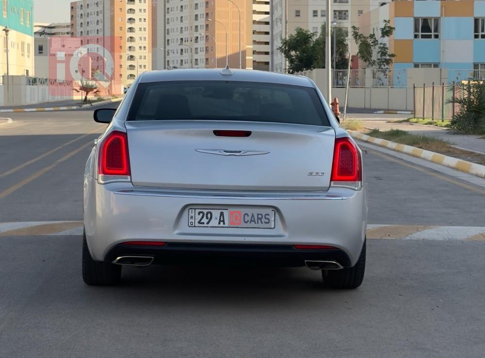 Chrysler 300